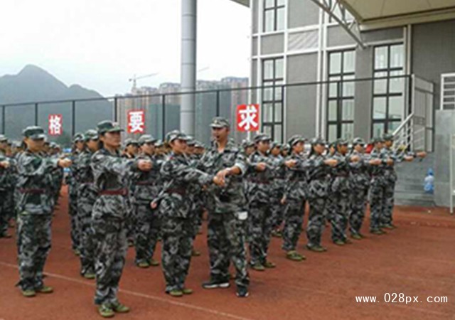 六盤水市軍事技能職業(yè)學(xué)校怎么樣
