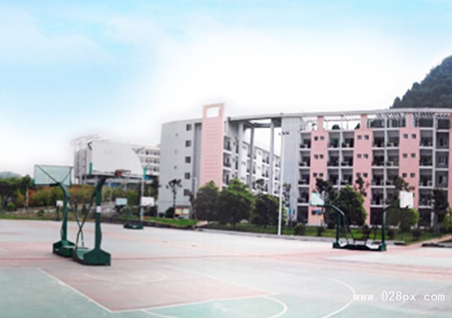 銅仁工業(yè)學校學費多少