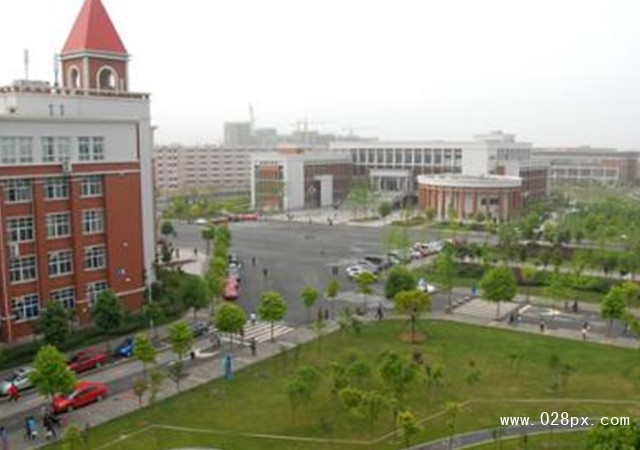 四川雅安航空工業(yè)聯(lián)合技工學(xué)校怎么樣