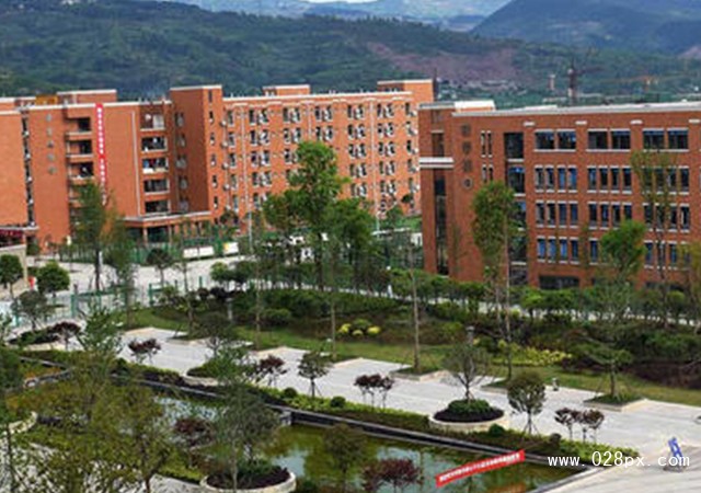 四川天一學(xué)院報名條件