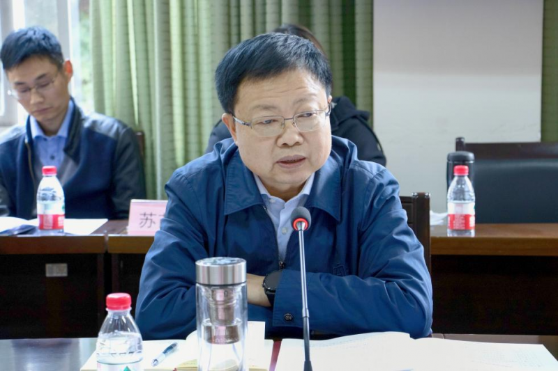 成都市社科聯(lián)（院）黨組書記、副主席、院長 姚 凱