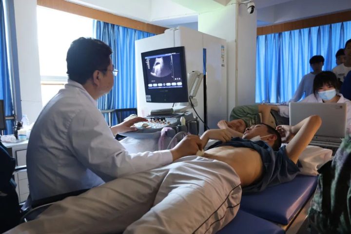 空軍飛行員招收條件-7